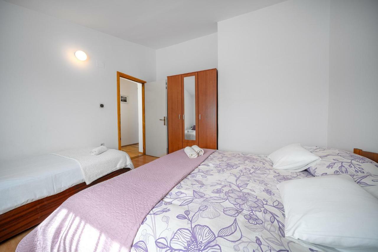 Apartman Skroza Vodice Exterior foto