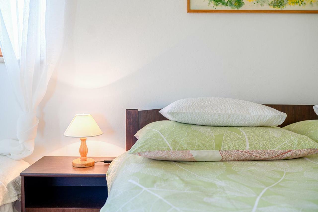 Apartman Skroza Vodice Exterior foto